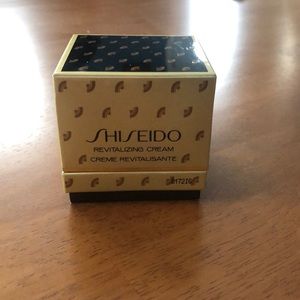 Shiseido revitalizing cream